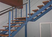 Carpinter�a met�lica Jucar - Escaleras met�licas