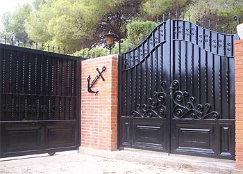 Carpintera metlica Jucar - Puertas